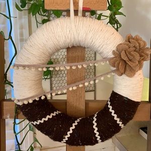 Small yarn wreath